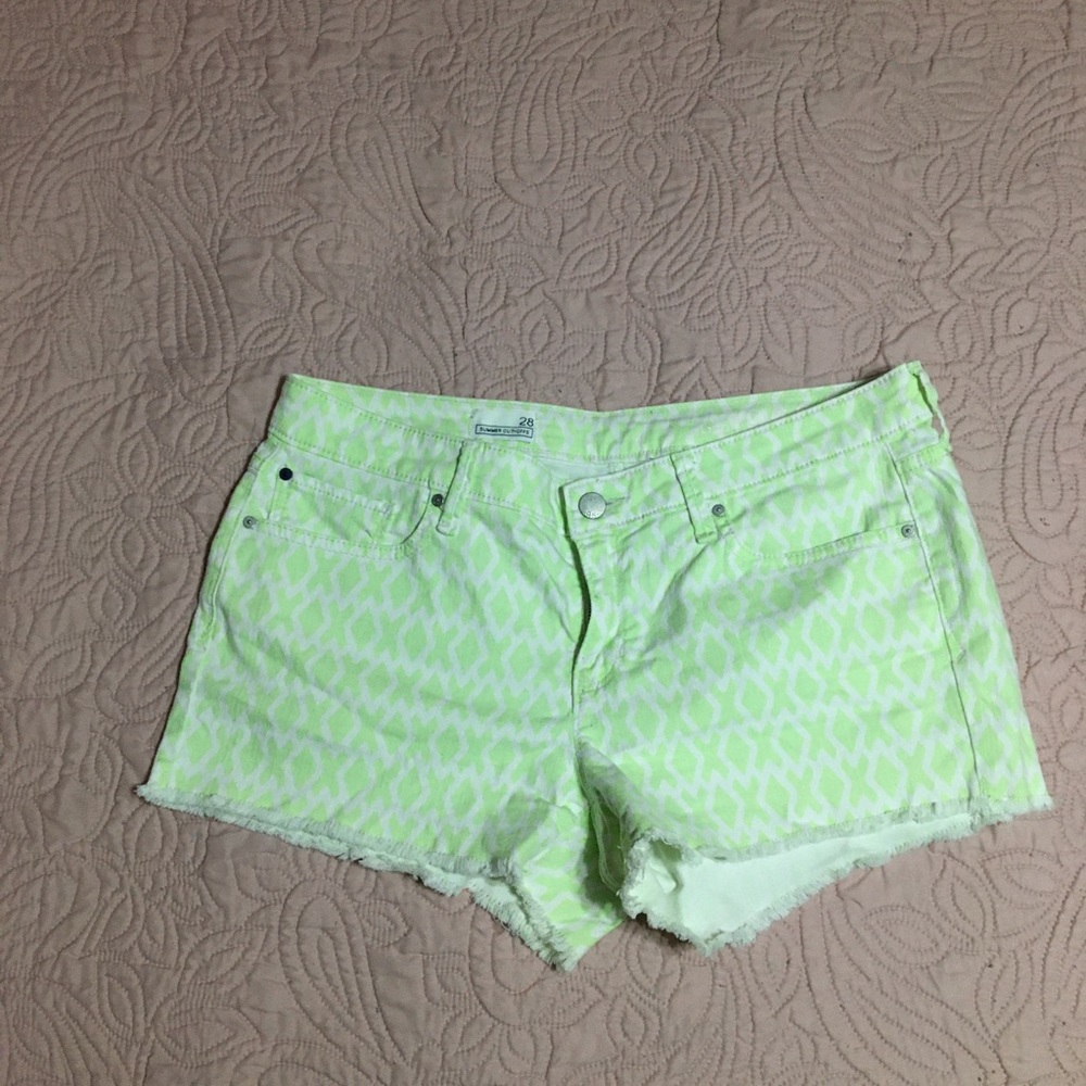 Gap shorts 🔴 (3 for $20)